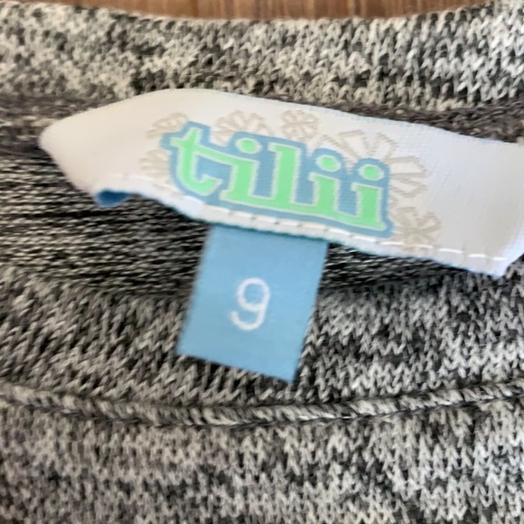 Girls skirt and sweater set (2 pieces) size 10 - Picture 7 of 9